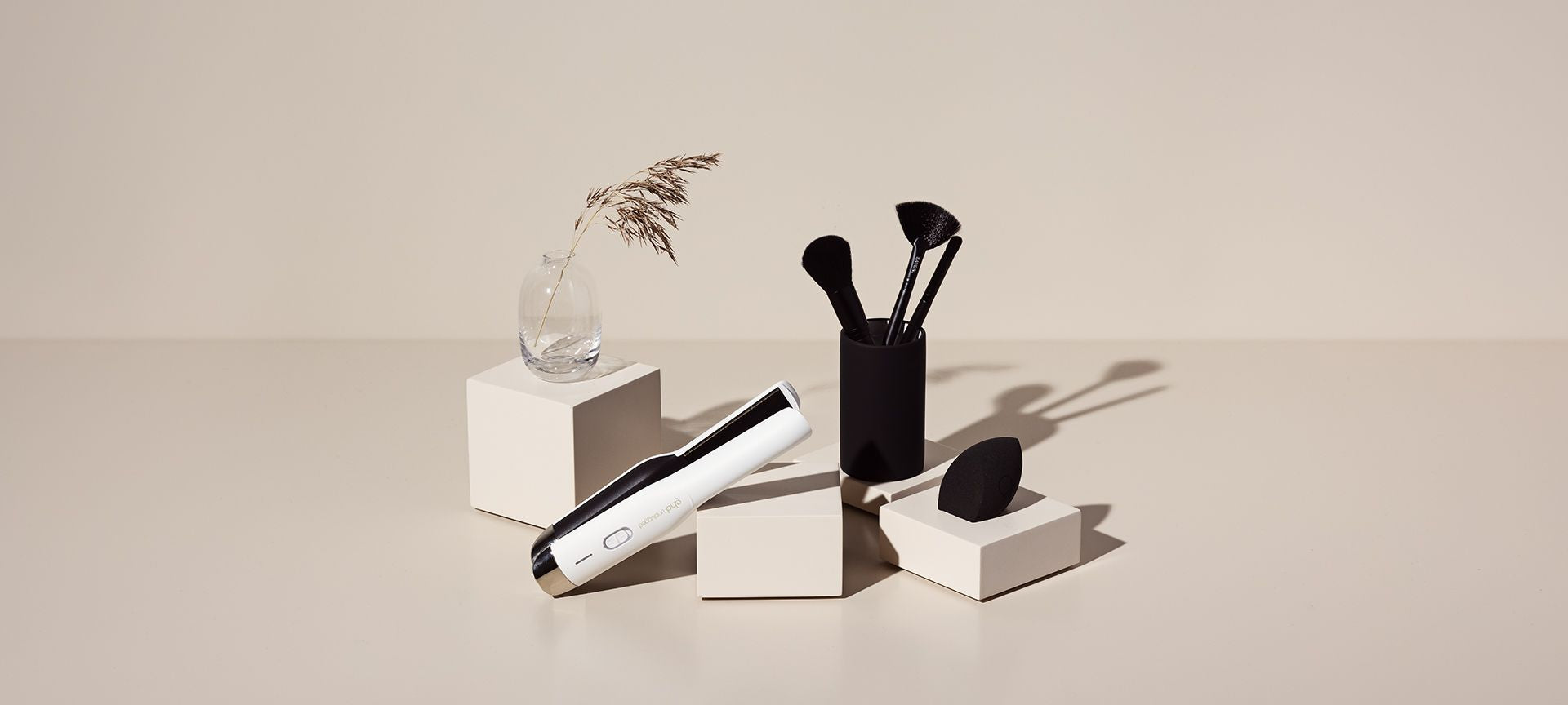 LAITTEET JA TARVIKKEET