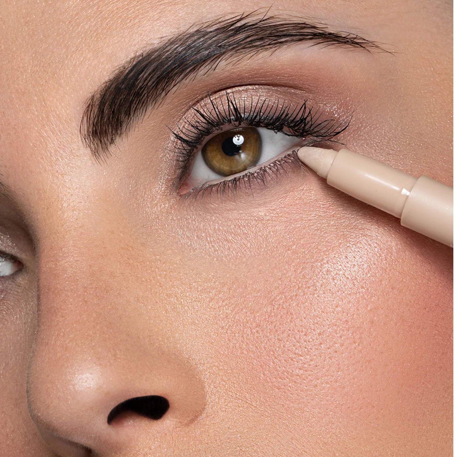 More Than This silmämeikkikynä kermanvaalea 65