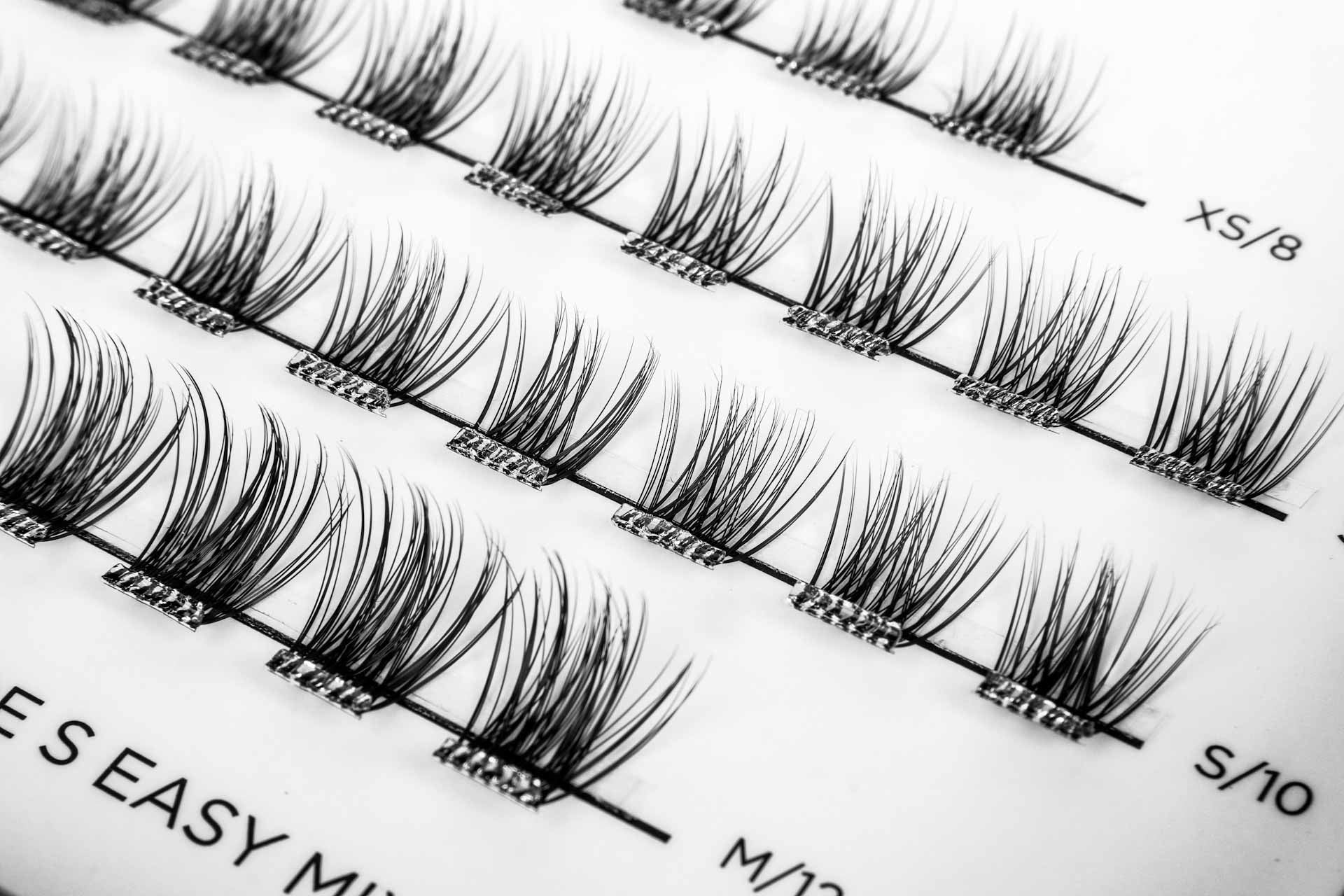 NUDE S EASY MIX itseliimautuvat ripsipalat